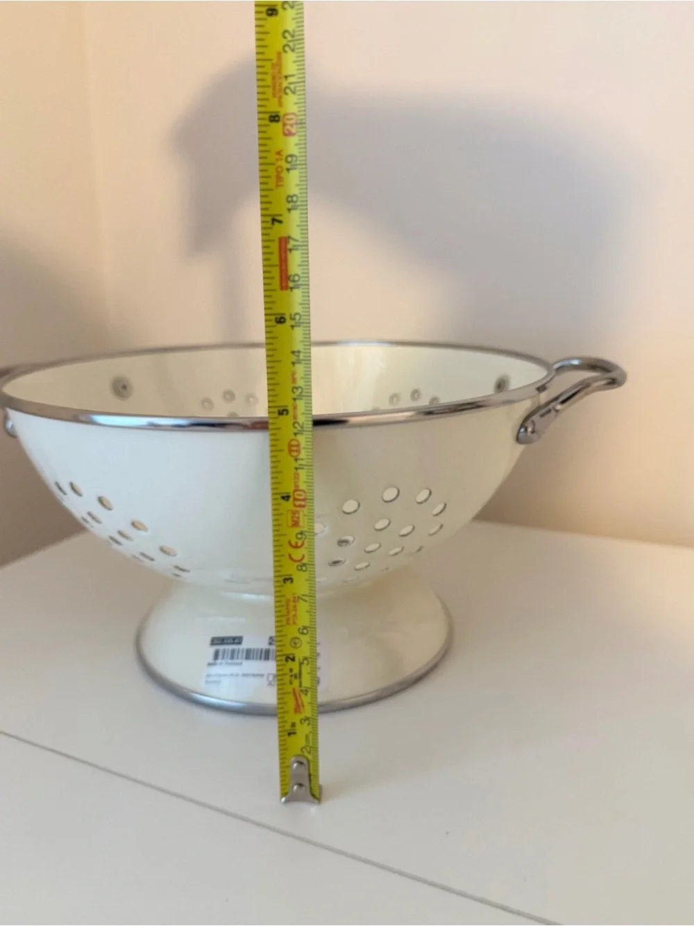 IKEA Off-White Enamel Metal Colander Footed Strainer w/ Handles 9”
